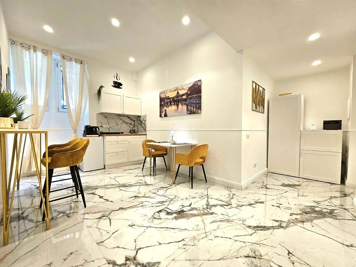 Holiday home Valentine Suite Apartment Rome